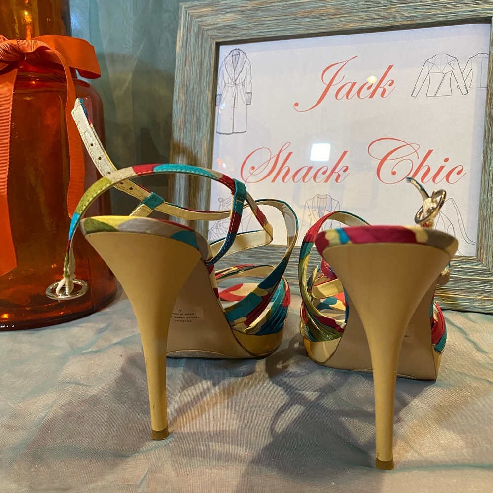 Shoes - Picture 5 of 5